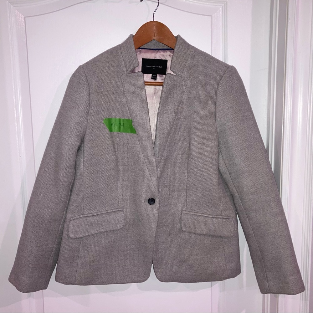 ($4 ADD ON) Banana Republic Grey Single Button Blazer - size 12P